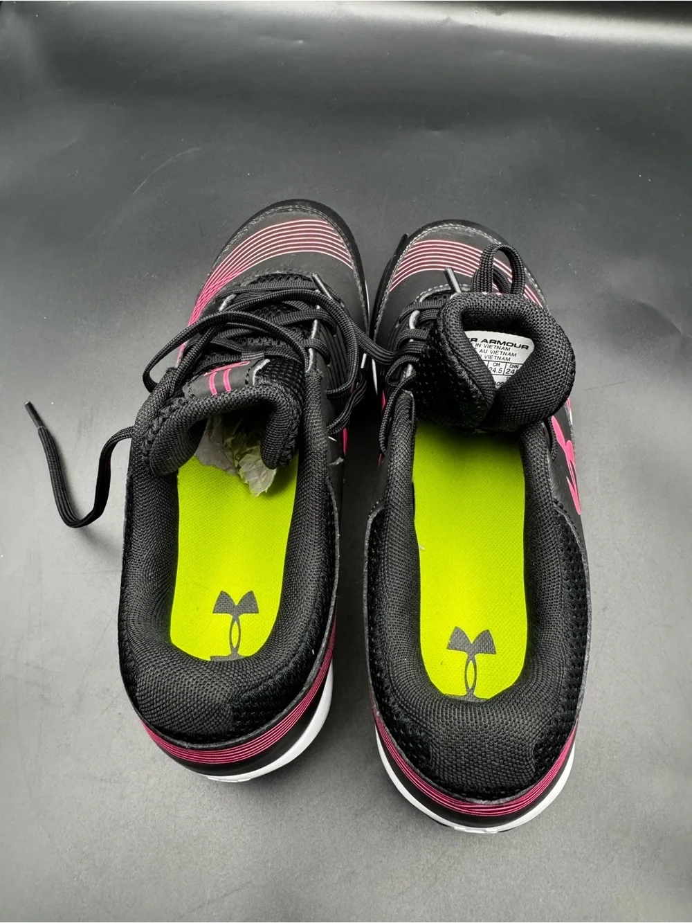 Under Armour Glyde RM Women’s Softball Cleats Black Pink Sz 7.5